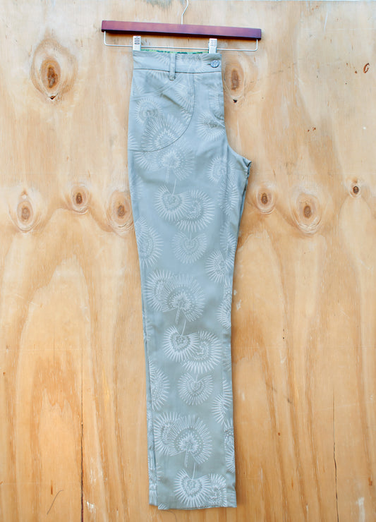 Alexia trousers in stone Mocha Java print size 32