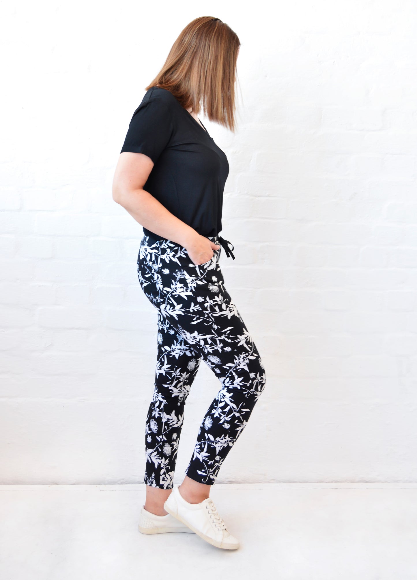 Grazia jogger in black Pincushions print